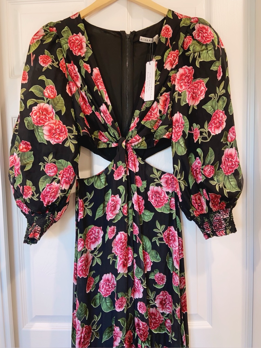 NWT $795 Alice + Olivia Katia Twist-Front Cutout Maxi Dress - Picture 10 of 14